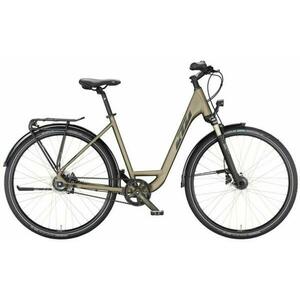 Life Eight Lady (2023) kép