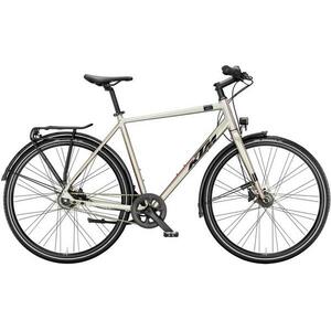 Chester 8 (2024) kép