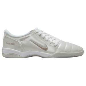 Cipők Nike Total 90 kép