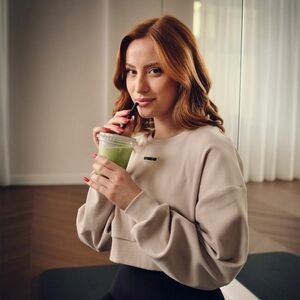 GymBeam Women‘s Aura Cropped Sweatshirt Grey kép