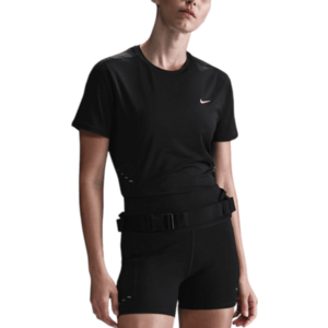 Rövid ujjú póló Nike Swift kép