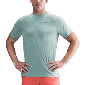 Rövid ujjú póló Nike Stride kép