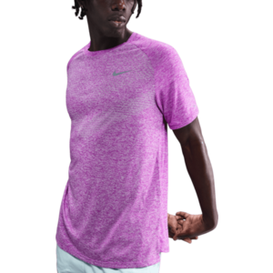 Rövid ujjú póló Nike Stride kép