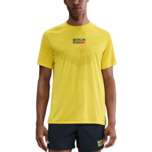 Rövid ujjú póló Nike Stride Berlin Marathon kép