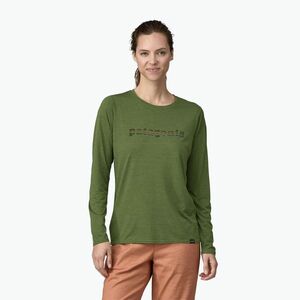 Női Patagonia Cap Cool Daily Graphic Shirt 73 text logo/terrain green x-dye hosszú ujjú póló (Cap Cool Daily Graphic Shirt 45205) kép