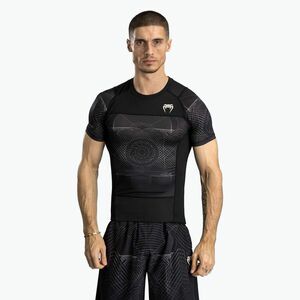 Venum G-Fit Air Férfi rövid ujjú mellény mélyfekete/sivatagi homok (G-Fit Air Men'S Short Sleeve Rashguard VENUM-05007-617) kép