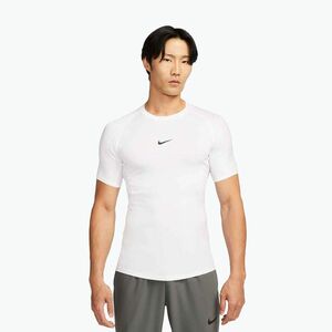 Férfi edzőpóló Nike Pro Dri-Fit Tight fitness white/black (Pro Dri-Fit Tight Fitness FB7932-100) kép