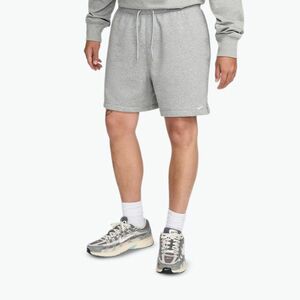 Férfi rövidnadrág Nike Club French Terry Flow dark grey heather/light smoke grey/white (Club French Terry Flow FN3520-063) kép