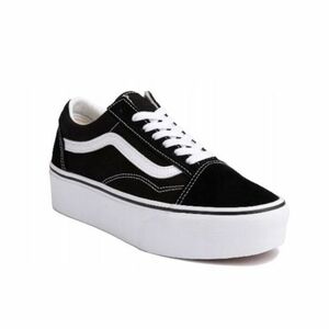 Női utcai cipők VANS UA Old Skool Platform black white kép