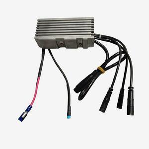 Rockrider Vezérlő, 36V, hátsó lámpa csatlakozóval - E-EXPL100 LTD kép