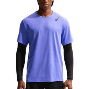 Rövid ujjú póló Nike AeroSwift kép