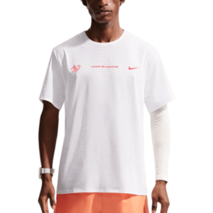 Rövid ujjú póló Nike AeroSwift kép