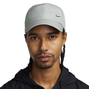 Dri-FIT Club Unstructured Metal Swoosh kép