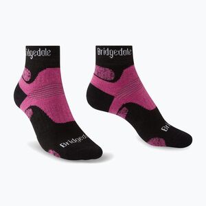 Női túrazokni Bridgedale Hike Midweight Performance Ankle black/pink (Hike Midweight Performance Ankle 710 391) kép