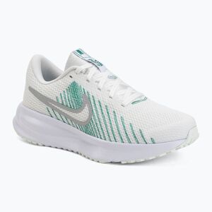 Női futócipő Nike Run Defy summit white/white/metallic silver (Run Defy HM9593-122) kép