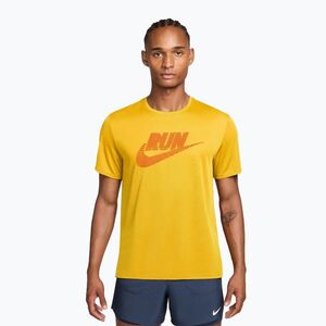 Férfi futópóló Nike Miler Dri-Fit UV laser orange/total orange (Miler Dri-Fit UV IF9475-845) kép
