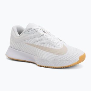 Férfi teniszcipő Nike Vapor Pro 3 Clay white/linen/linen/light orewood brown (Vapor Pro 3 Clay HQ6034-100) kép