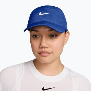 Ellenzős sapka Nike Dri-FIT ADV Club old royal/white (Dri-Fit ADV Club FB5598-417) kép