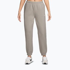 Női nadrág Nike Studio Fleece cream li/sail (Studio Fleece Mid-Rise Cuffed IM8076-236) kép