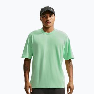 Férfi edző póló Nike 24.7 ImpossiblySoft Light cucumber calm/sail/illusion green (24.7 ImpossiblySoft Light IQ8273-351) kép