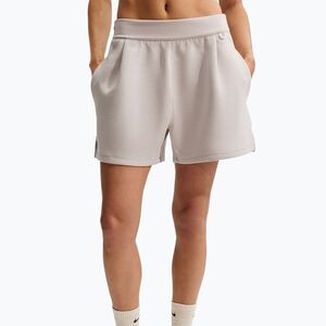 Női edző rövidnadrág Nike 24.7 ImpossiblySoft cream Ii/cream Ii/college grey (24.7 ImpossiblySoft Mid-Rise Loose 4" HQ8179-236) kép