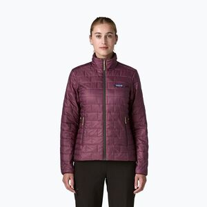 Női bélelt kabát Patagonia Nano Puff berry fig (Nano Puff 84218) kép