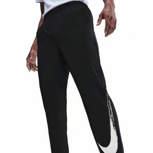 Férfi melegítőnadrágok NIKE M NK DF FORM PANT ALT GFX BLACK WHITE kép