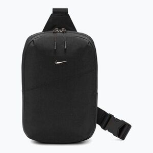 Nike Aura 5 l fekete/fekete/pisztolymetál tasak (Aura HF7038-013) kép