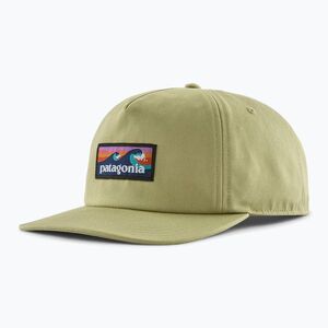 Baseball sapka Patagonia Boardshort Label Funfarer Cap gumtree green (Boardshort Label Funfarer Cap 38278) kép