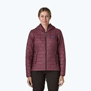 Női bélelt kabát Patagonia Nano Puff Hoody berry fig (Nano Puff Hoody 84228) kép