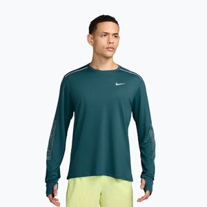 Férfi futó hosszú ujjú póló Nike Miler bright spruce (Miler Dri-FIT UV Protection Winterized IO1233-372) kép