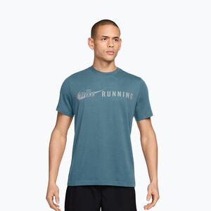 Férfi futó póló Nike Dri-Fit Running T-Shirt smokey blue (Dri-Fit Running IV4688-008) kép