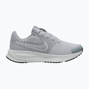 Női futócipők Nike Run Defy wolf grey/off white/metallic silver (Run Defy HM9593-010) kép