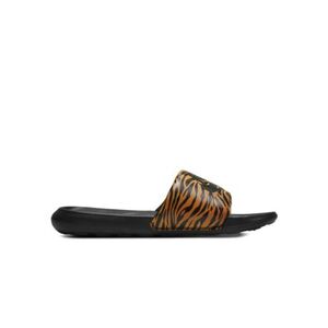 Női papucsok (strandcipők) NIKE Victori One Print Ws black black kép